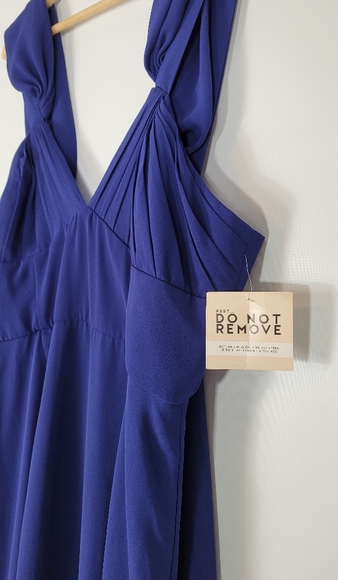 Fame and Partners Maxi Dress - Picture 7 of 7